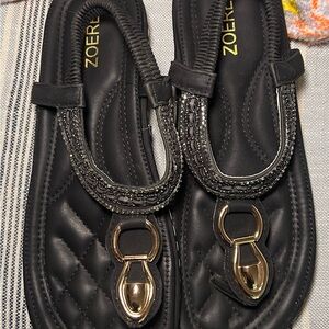 Zoere Women’s Black Quilted Sandals Gold Hardware Slip On Size 10–10.5